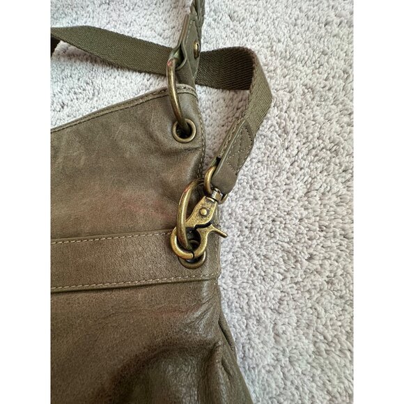 The Sak Olive Green Leather Crossbody Bag With Adjustable Strap & Multiple Zippe - Picture 13 of 16